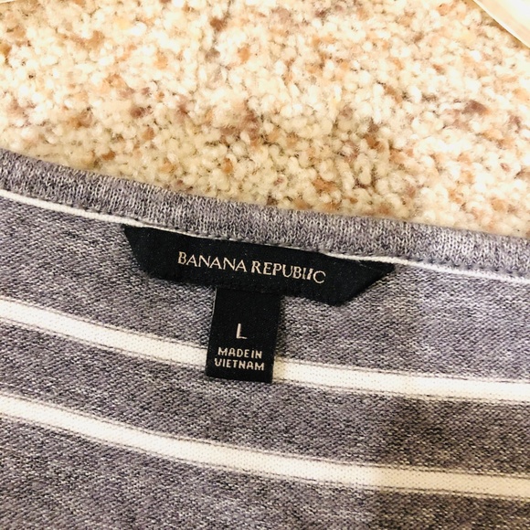 Banana Republic Striped Top - Picture 4 of 4